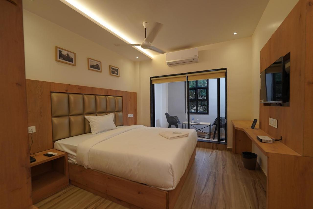 Southern Residency Kochi Bagian luar foto