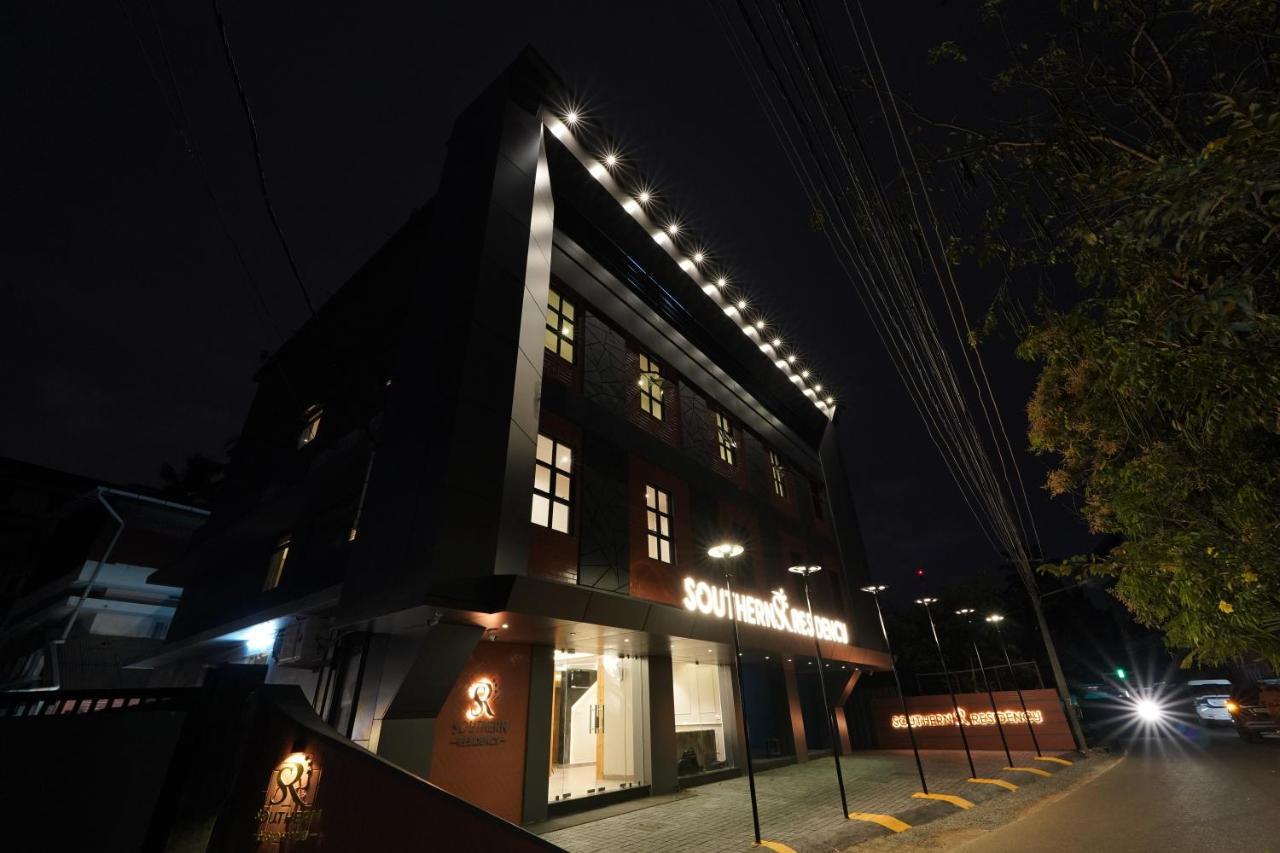 Southern Residency Kochi Bagian luar foto