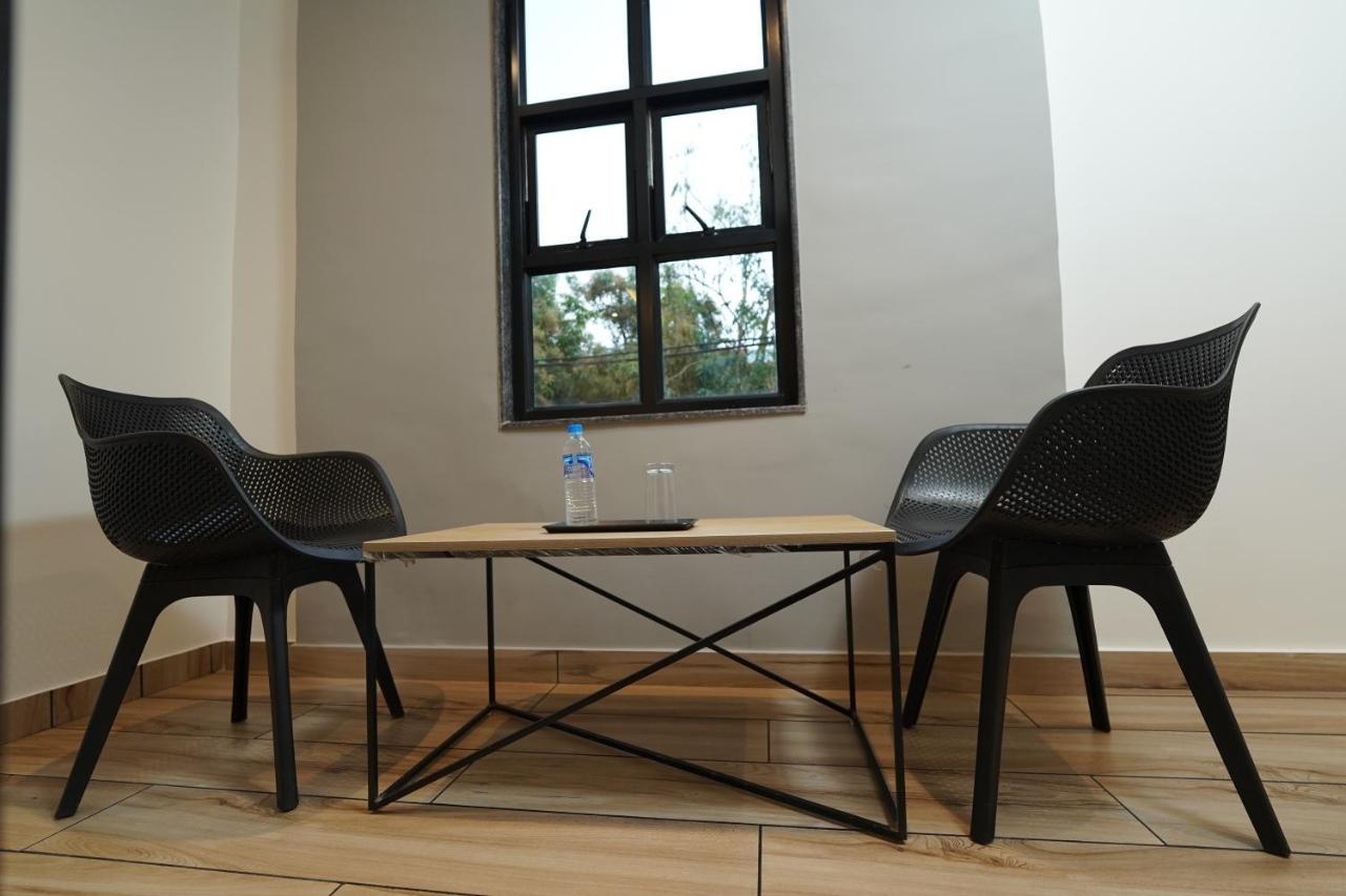 Southern Residency Kochi Bagian luar foto